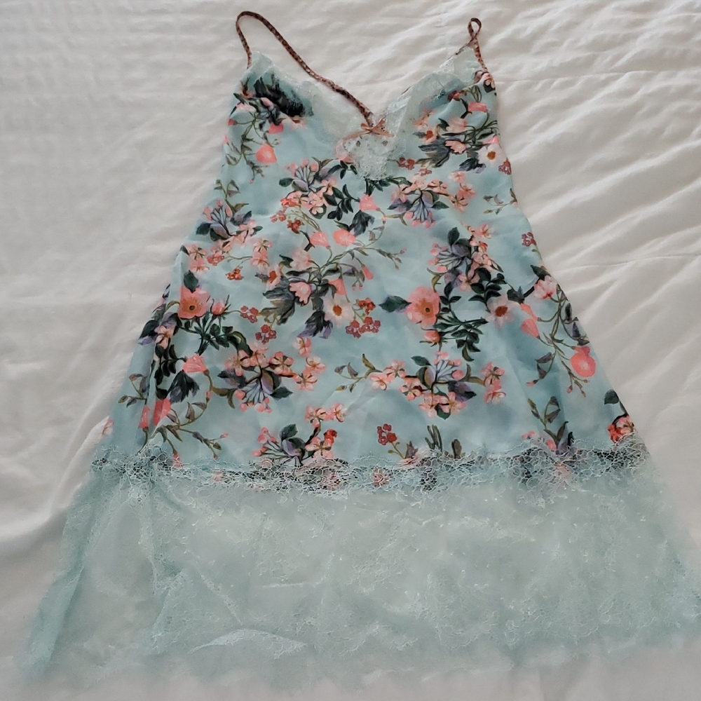 Victoria's Secret Silk & Lace Floral Nightgown Medium